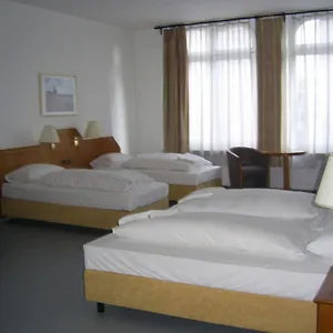 Willy Frankfurt 3*, Франкфурт-на-Майне Германия